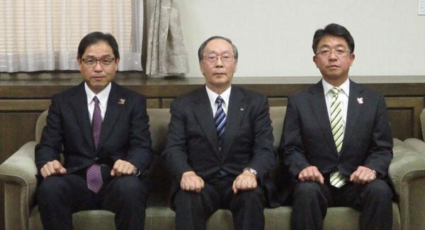 表敬訪問